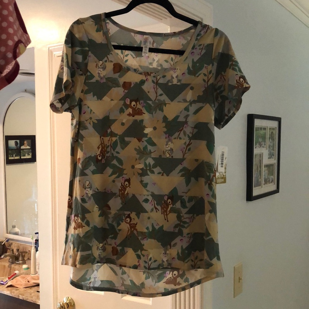 2 classic T-shirts